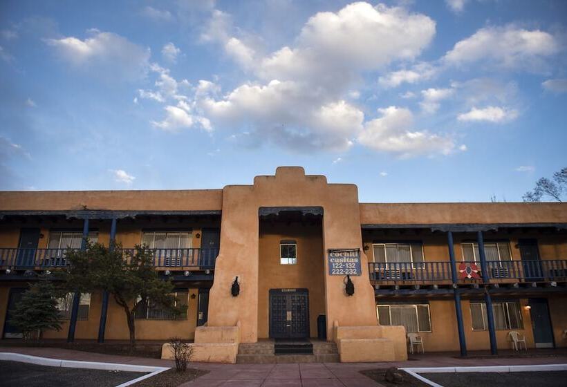 هتل Kachina Lodge