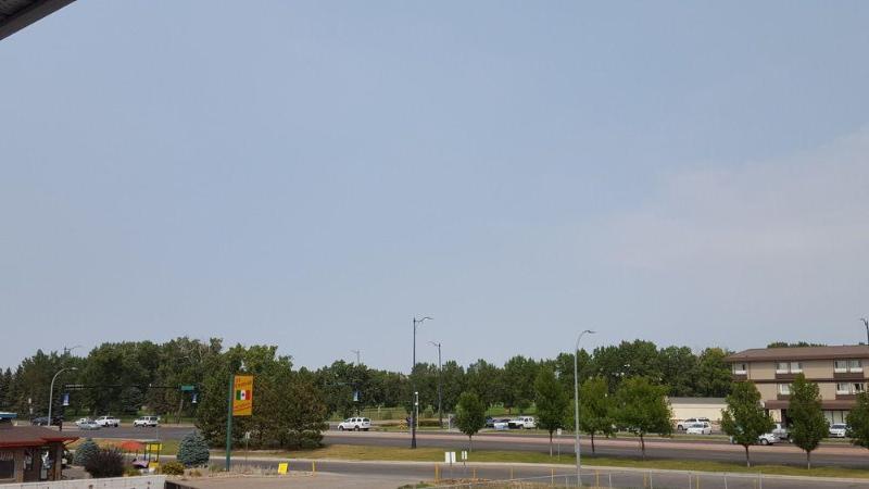 בית מלון כפרי Knights Inn Lethbridge