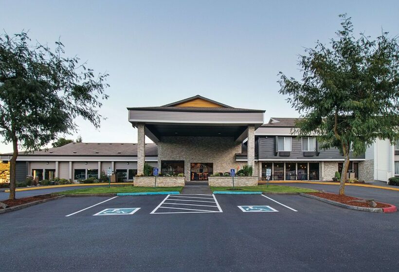 هتل La Quinta By Wyndham Portland Nw