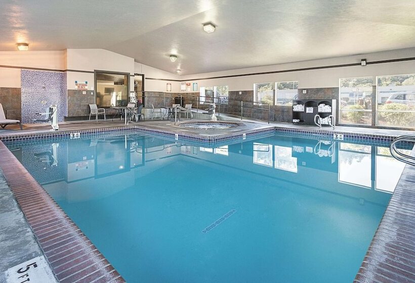 هتل La Quinta By Wyndham Portland Nw