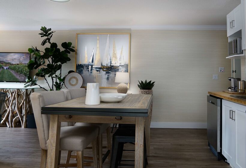 Prestige Beach House, Worldhotels Crafted