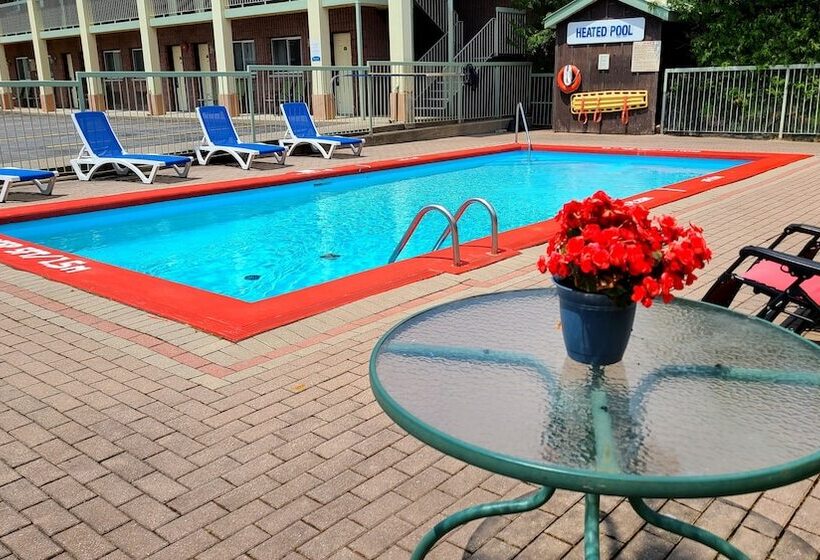 酒店 Riviera Inn And Suites 1000 Islands