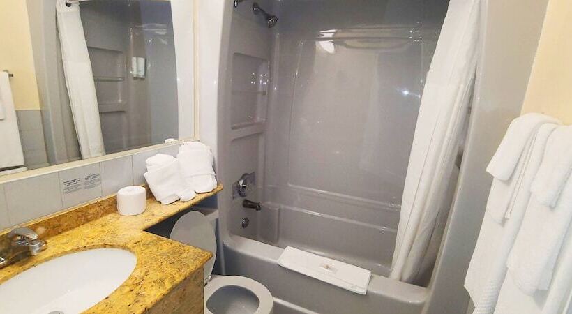 酒店 Riviera Inn And Suites 1000 Islands