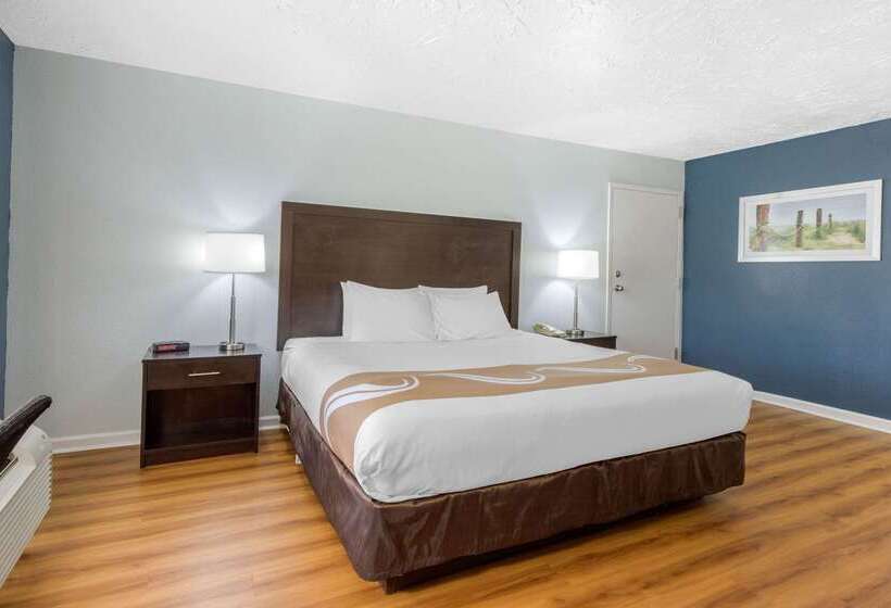 Отель Quality Inn Carolina Oceanfront Kill Devil Hills