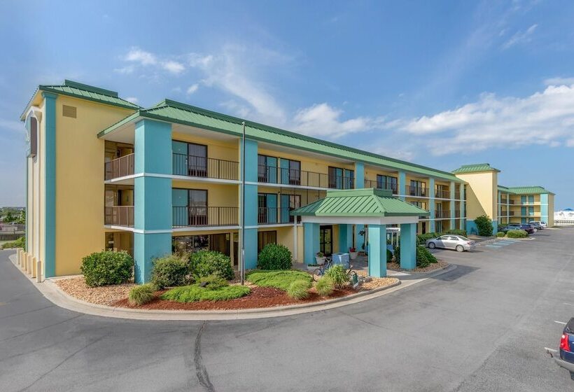 هتل Quality Inn Carolina Oceanfront