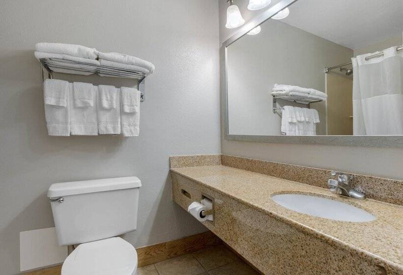 هتل Quality Inn Carolina Oceanfront Kill Devil Hills