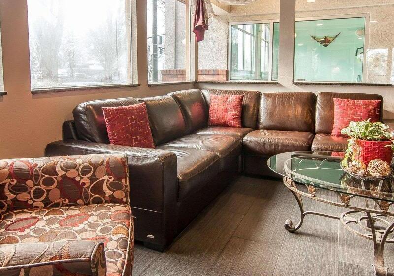 هتل Quality Inn Downtown Convention Center