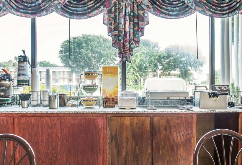 فندق Quality Inn Marianna