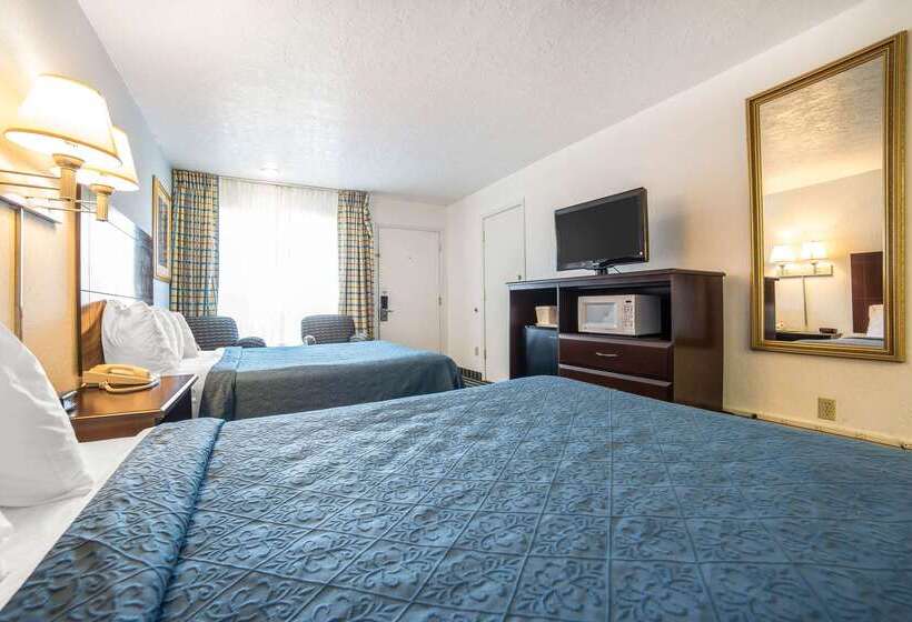 هتل Quality Inn