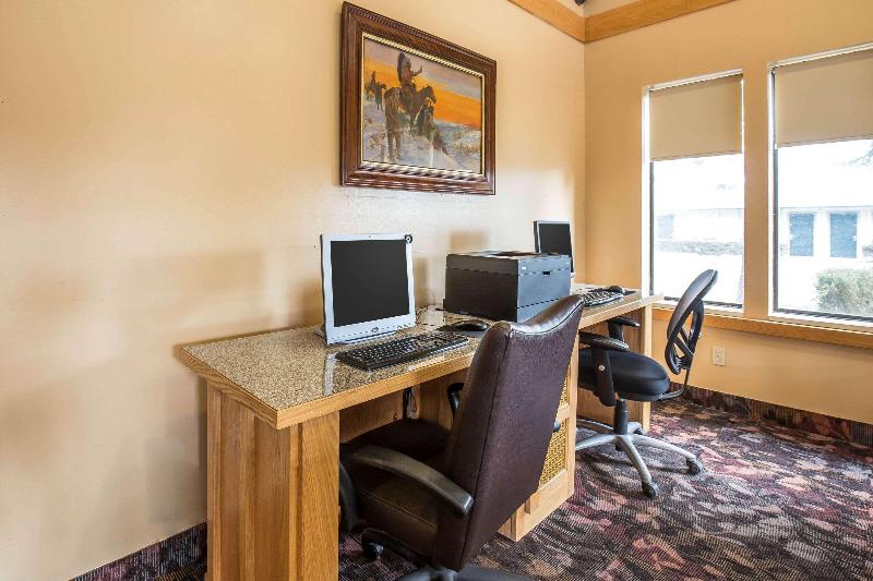 هتل Quality Inn