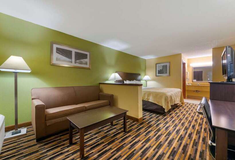 בית מלון כפרי Quality Inn & Suites Mt Dora North