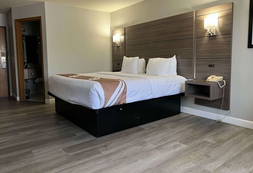 호텔 Quality Inn & Suites Red Wing