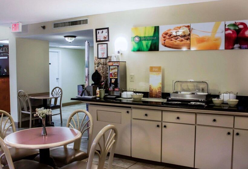 هتل Quality Inn & Suites St Augustine Beach Area