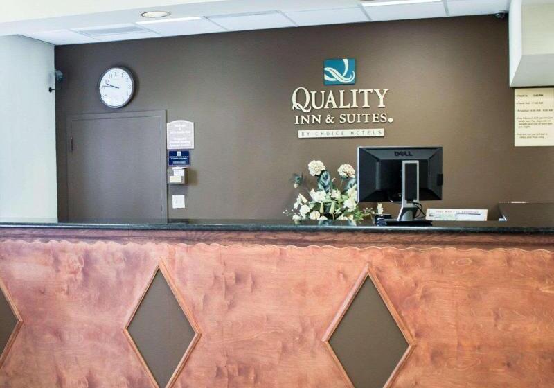 فندق Quality Inn & Suites St Augustine Beach Area