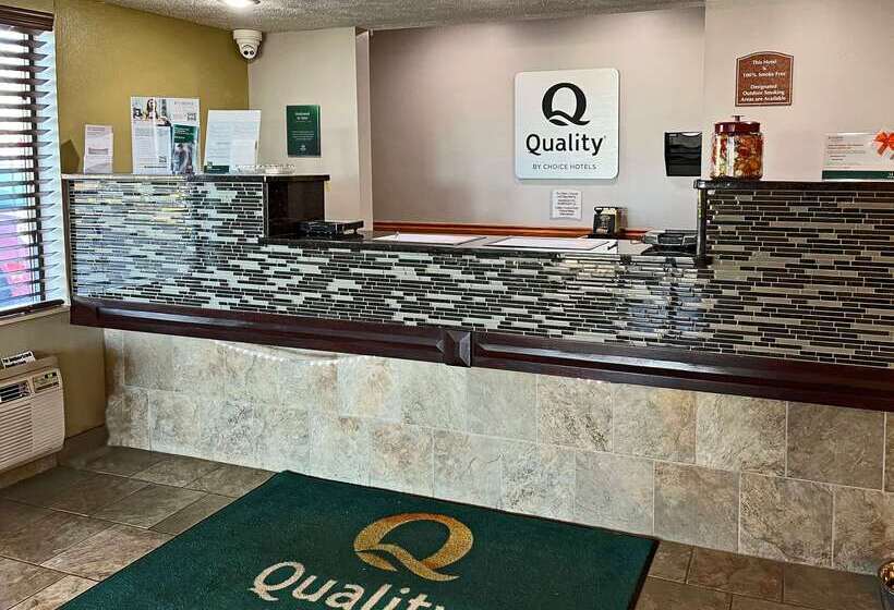 هتل Quality Inn