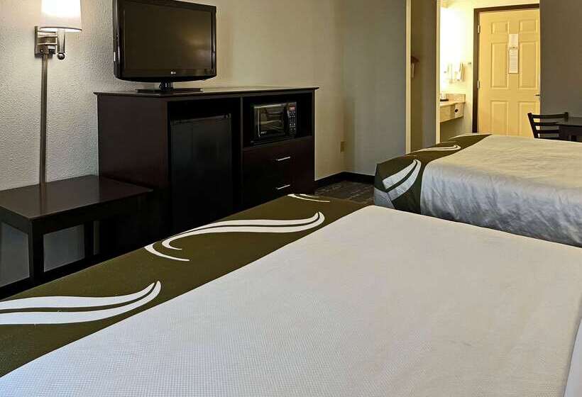 فندق Quality Inn