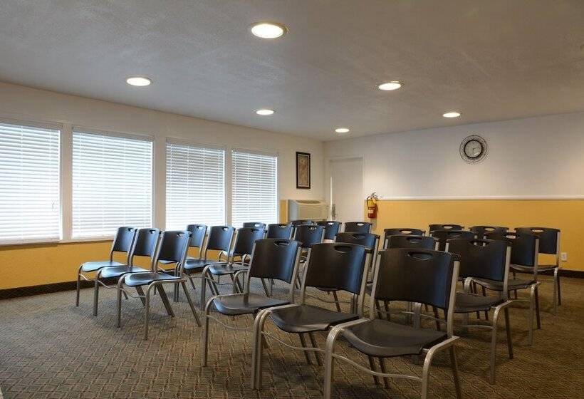 هتل Red Roof Inn San Dimas  Fairplex