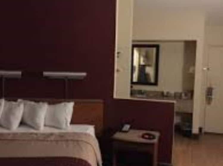 هتل Red Roof Inn San Dimas  Fairplex