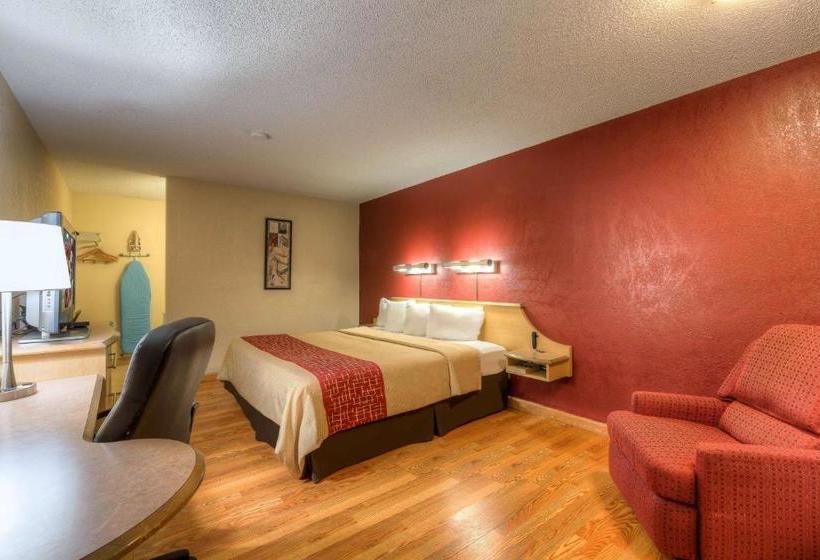 ホテル Red Roof Inn Tulsa