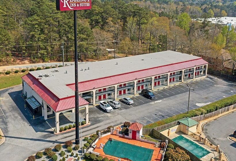هتل Regency Inn & Suites