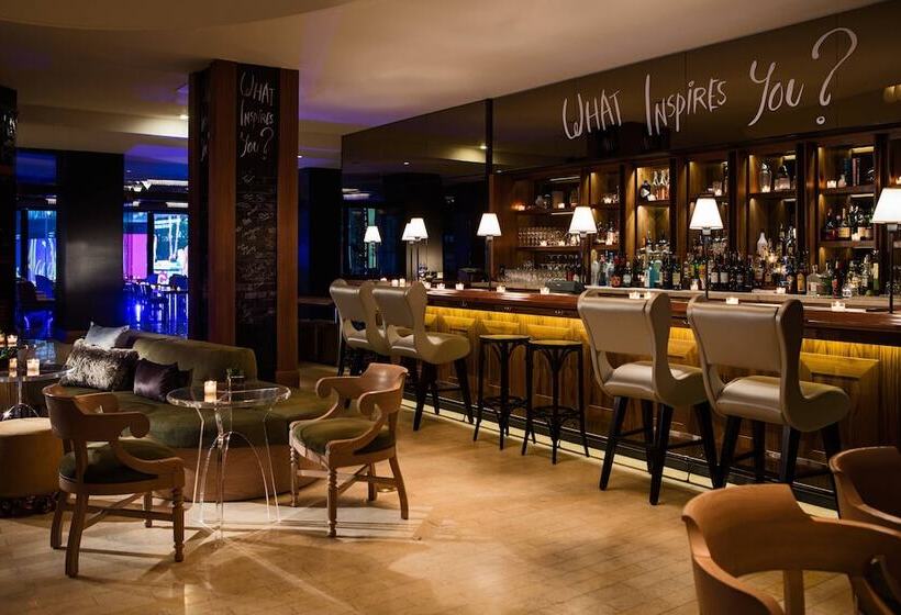 Fotos del hotel Renaissance New York Times Square:  15