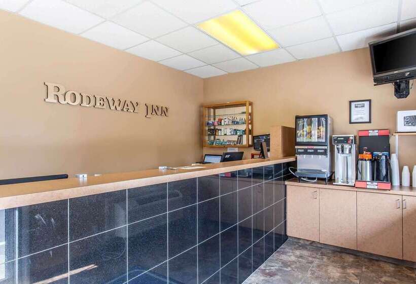 هتل Rodeway Inn North