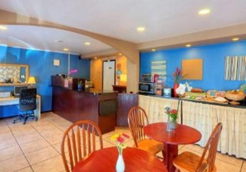 هتل Fairfield Inn & Suites By Marriott San Diego Pacific Beach