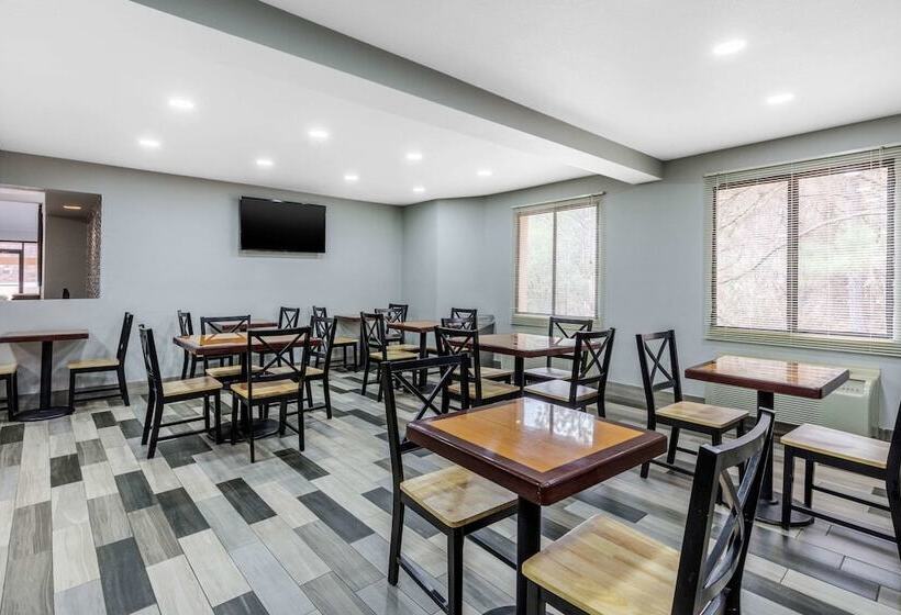 هتل Rodeway Inn Tuscaloosa Near University