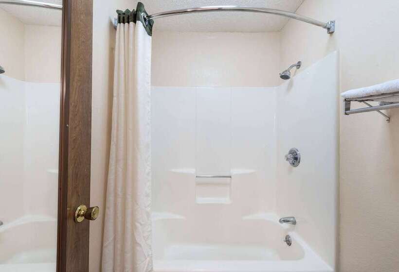 هتل Super 8 By Wyndham Waco/mall Area Tx