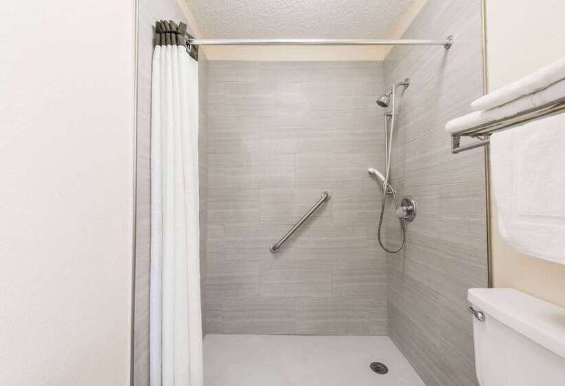 هتل Super 8 By Wyndham Waco/mall Area Tx