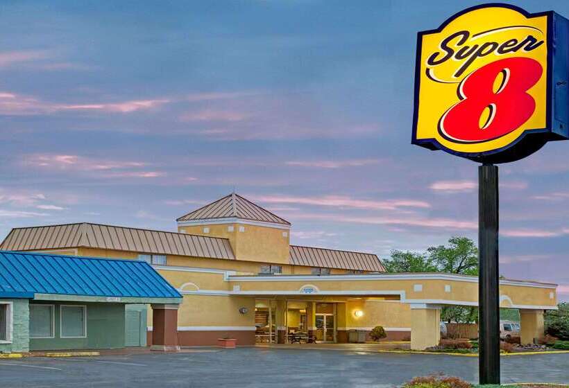 Отель Super 8 By Wyndham Wheat Ridge/denver West