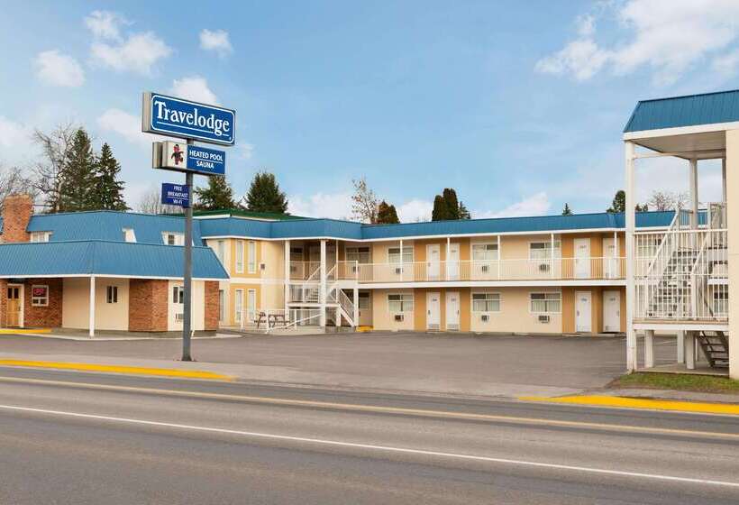 فندق Travelodge By Wyndham Quesnel Bc