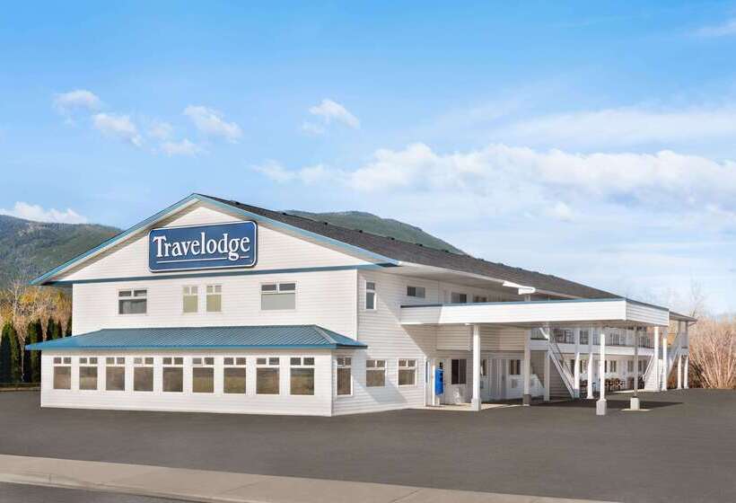 هتل Travelodge By Wyndham Salmon Arm Bc