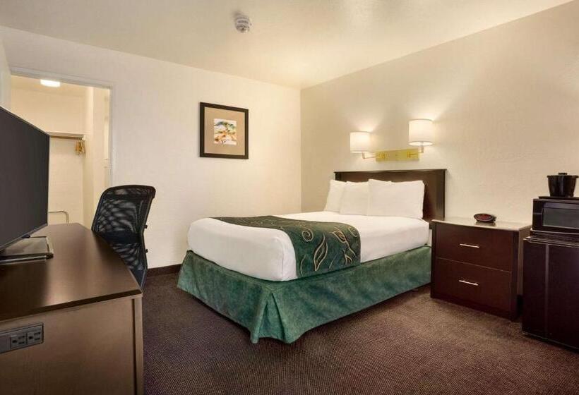 فندق Travelodge By Wyndham Winslow
