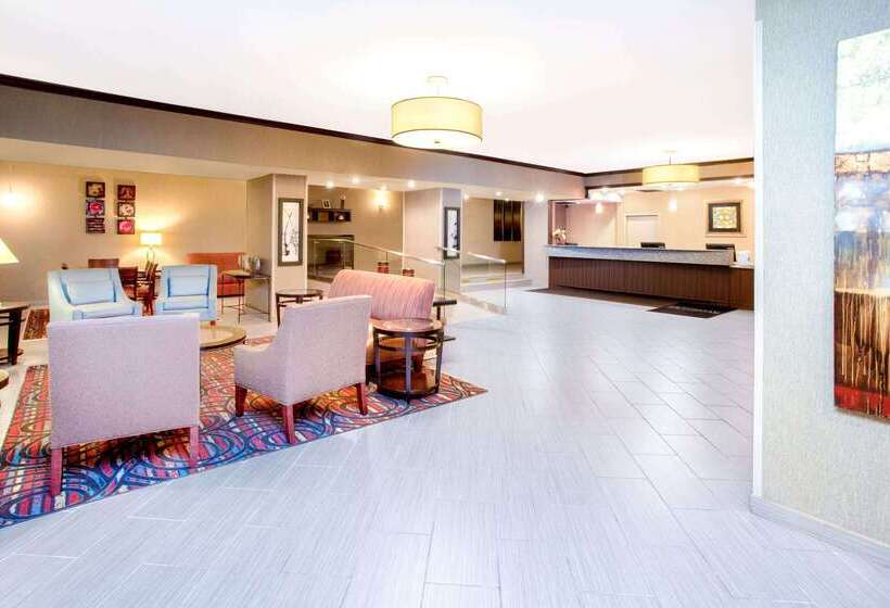 هتل Wyndham Garden Schaumburg Chicago Northwest