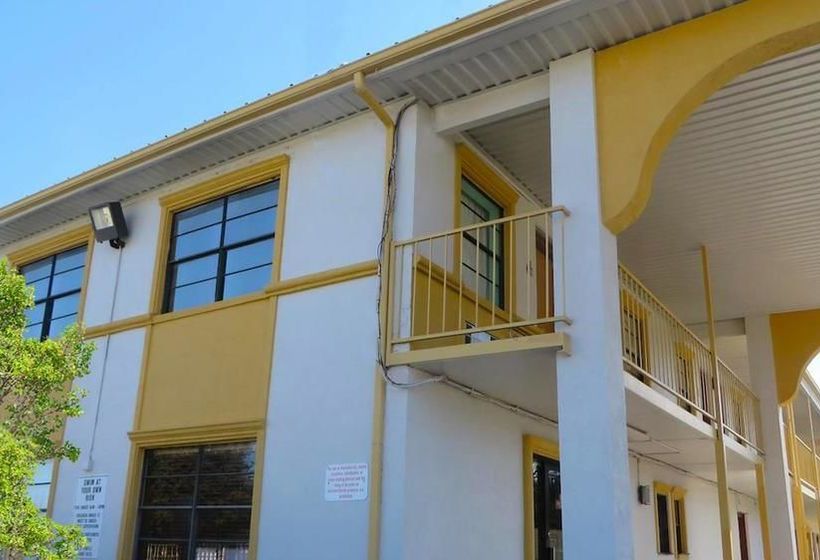 مُتل Weatherford Inn And Suites