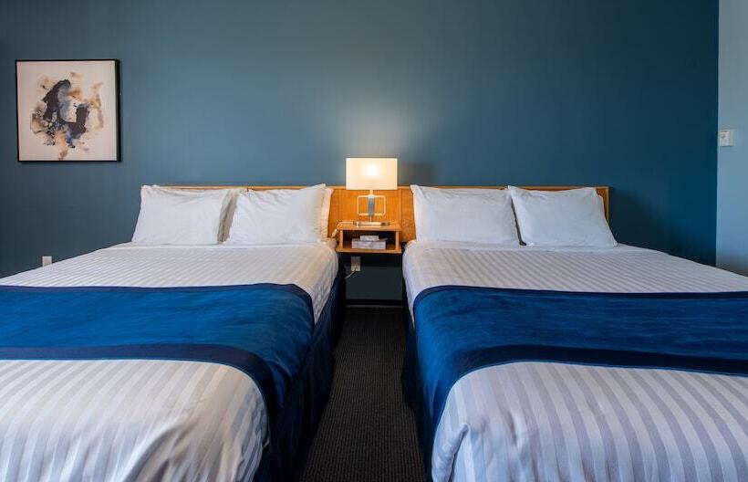 Ocean Crest Motel