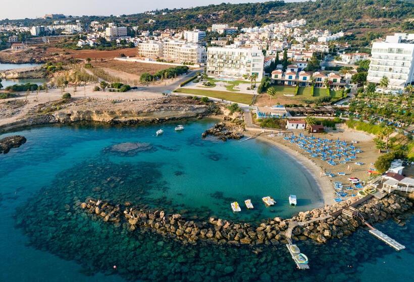 هتل Cavo Maris Beach