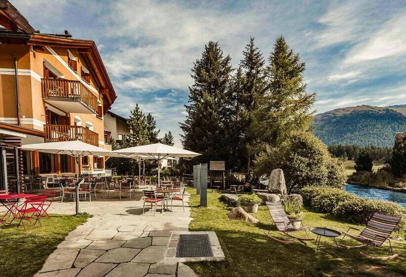 هتل Chesa Rosatsch  Home Of Food