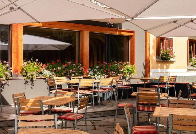 هتل Chesa Rosatsch  Home Of Food