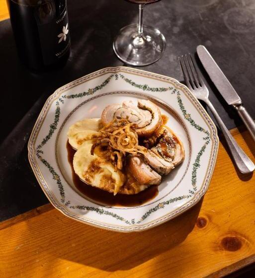 هتل Chesa Rosatsch  Home Of Food