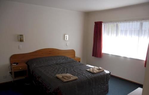 Отель Chloes Motor Inn
