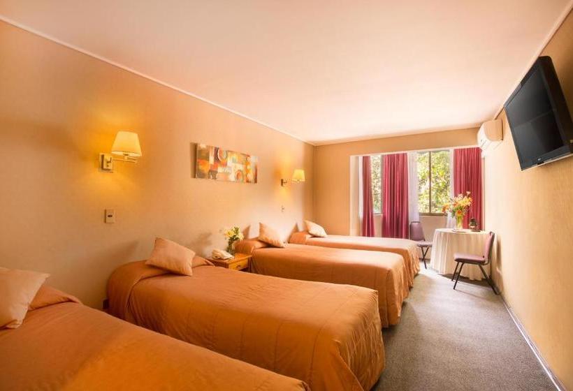 هتل Conde Ansurez