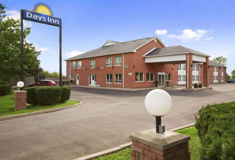 Отель Days Inn By Wyndham Stouffville