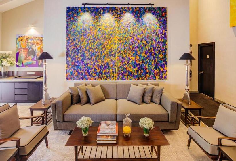 Nyne Hotels   Lake Lodge, Colombo
