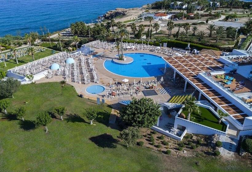 בית מלון כפרי Leonardo Laura Beach & Splash Resort