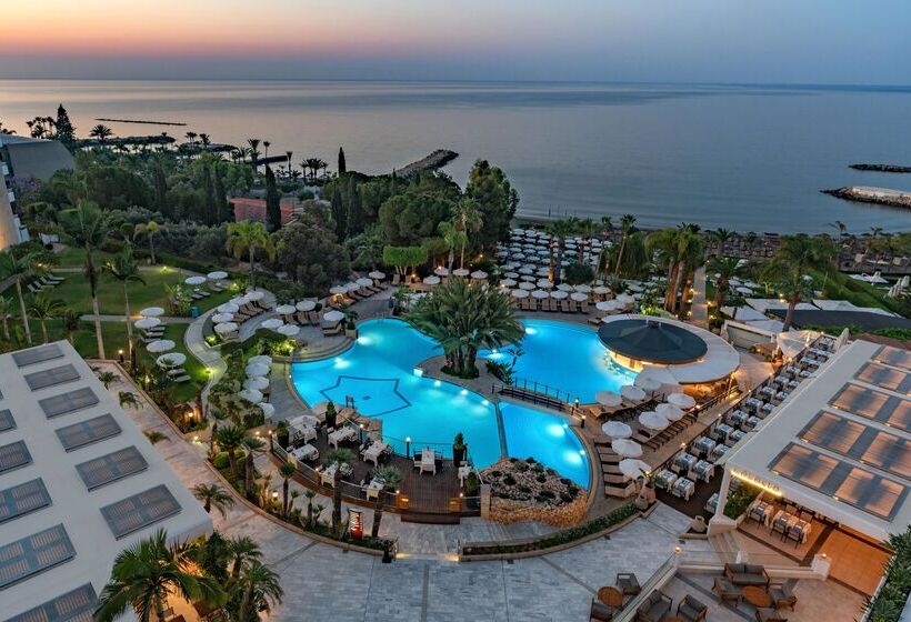 هتل Mediterranean Beach