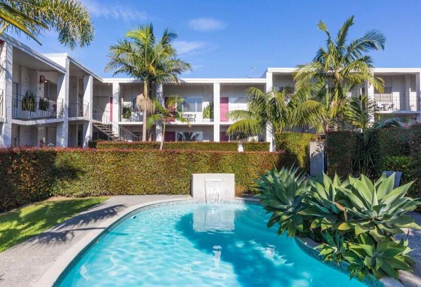 هتل Mt Albert Motor Lodge