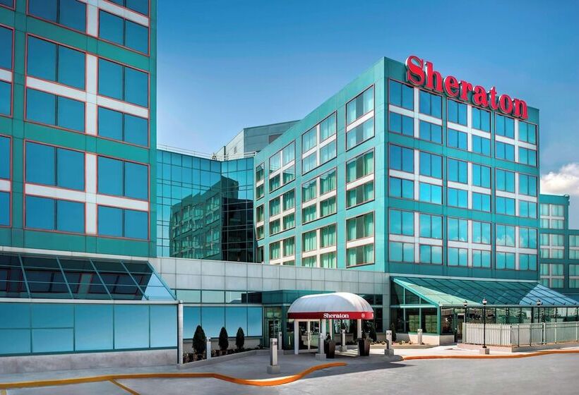 هتل Sheraton Gateway  In Toronto International Airport