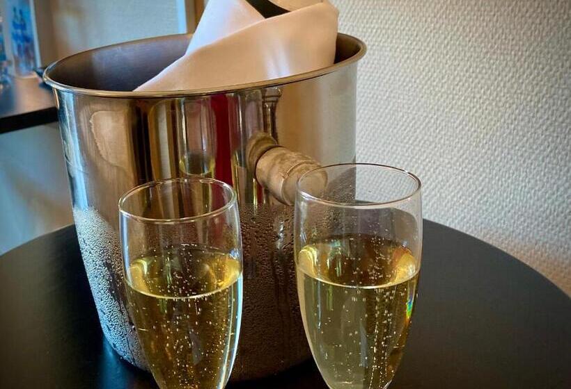 호텔 Taastrup Park